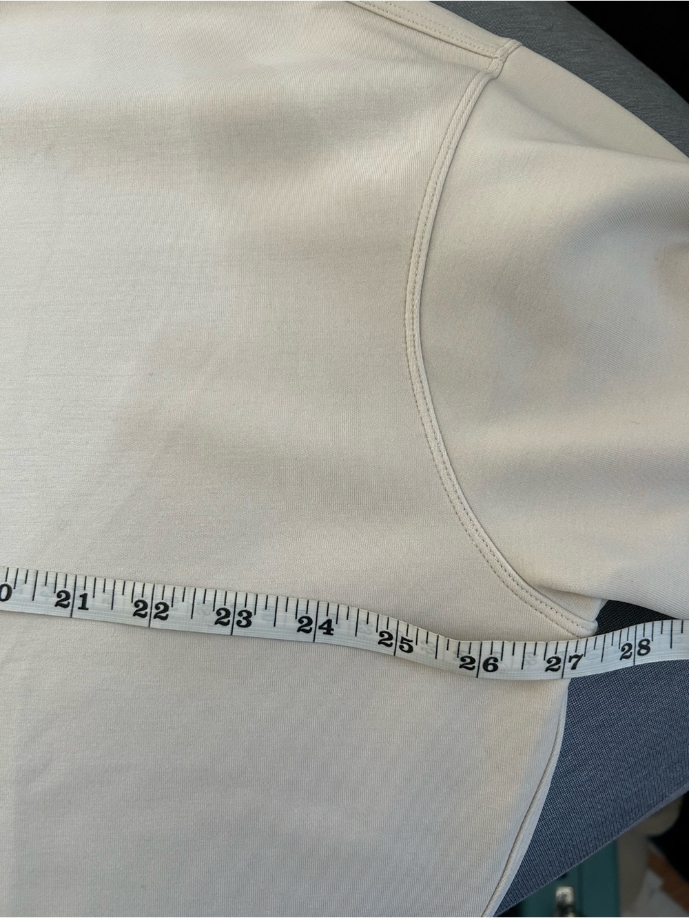 lululemon perfectly oversized cropped crew softstreme with tag! oatmeal, size 10 - Picture 7 of 8